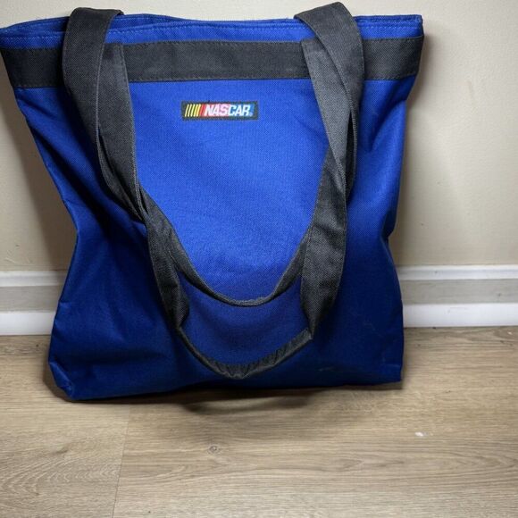 NASCAR Blue Tote Bag Autographed Collectable #48 Jimmie Johnson - Picture 2 of 3